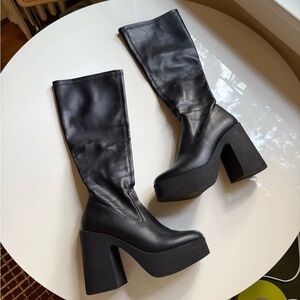 listing-status-banner